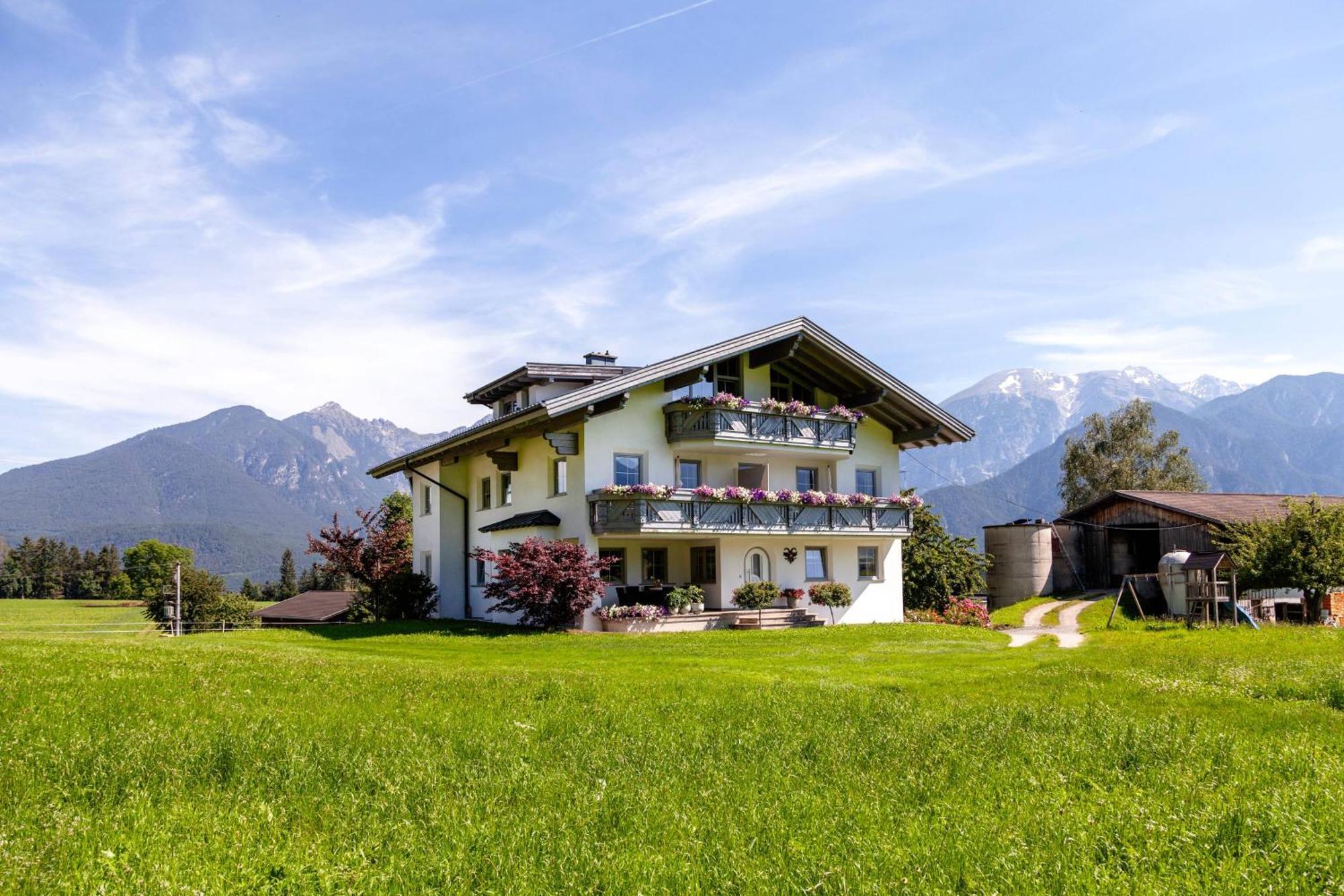 Gaestehaus Weber Oberperfuss Εξωτερικό φωτογραφία